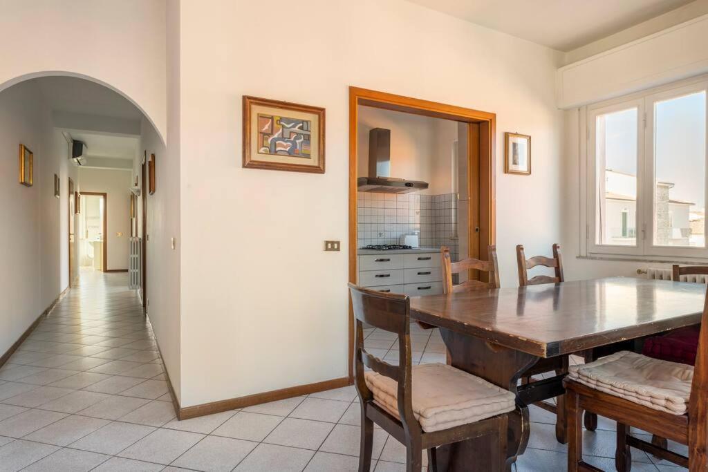 Chic Italian Escape - Casa Vacanze Lorusso Montecatini Terme Exterior foto